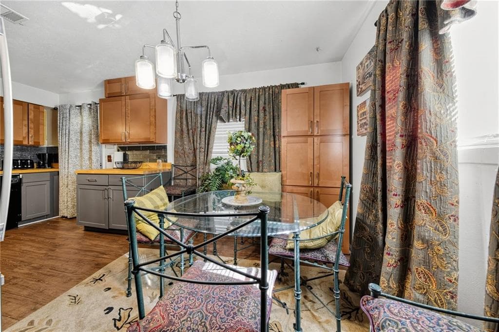3 bedroom, 2 bathroom, 1,100 sq ft single family residence for sale at 4791 Wellborn Drive, Columbus, GA 31907 — photo 7