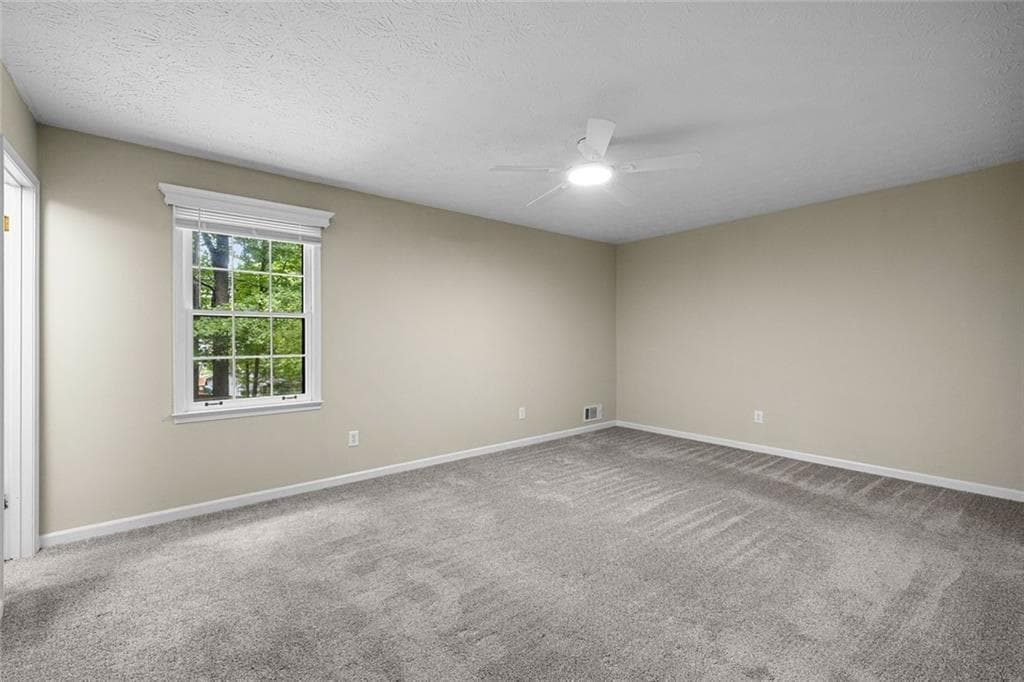 3 bedroom, 2 bathroom, 1,852 sq ft single family residence for sale at 3465 Broxton Mill Way, Snellville, GA 30039 — photo 10