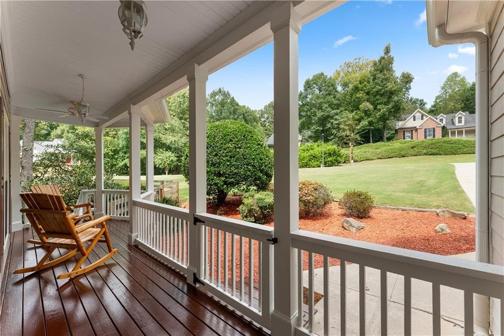 4 bedroom, 4 bathroom, 3,633 sq ft single family residence for sale at 5825 Birch Ridge Trail, Cumming, GA 30028 — photo 2