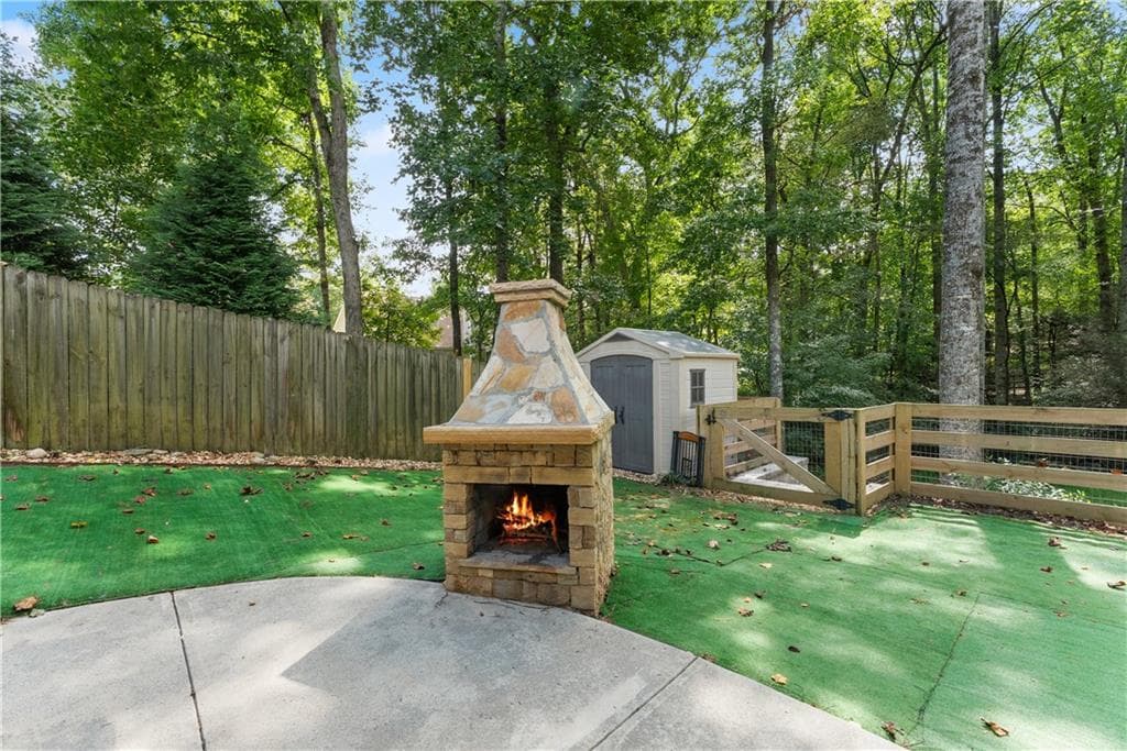 4 bedroom, 4 bathroom, 3,633 sq ft single family residence for sale at 5825 Birch Ridge Trail, Cumming, GA 30028 — photo 5