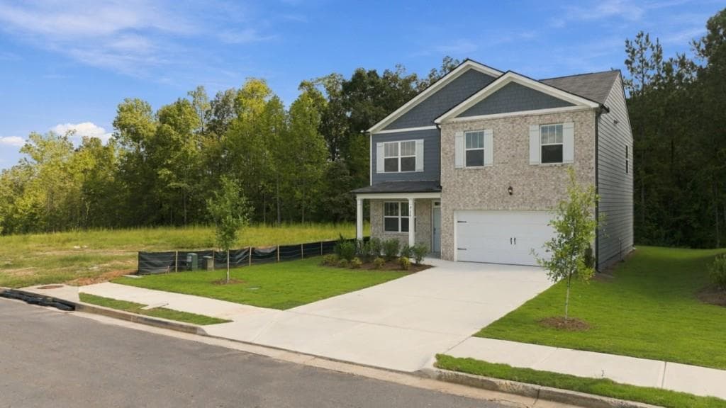 4 bedroom, 3 bathroom, 1,991 sq ft single family residence for sale at 8176 Coldstream Drive, Fairburn, GA 30213 — photo 2