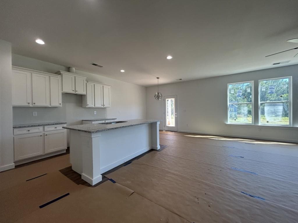 4 bedroom, 3 bathroom, 2,517 sq ft single family residence for sale at 260 Crimson Feather Drive, Jefferson, GA 30549 — photo 3