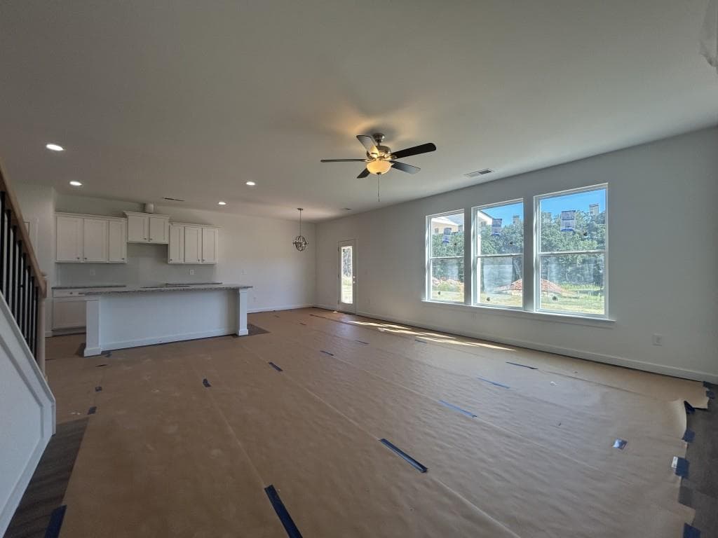 4 bedroom, 3 bathroom, 2,517 sq ft single family residence for sale at 260 Crimson Feather Drive, Jefferson, GA 30549 — photo 4