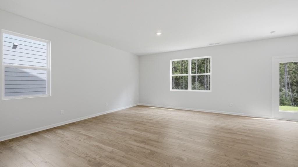 4 bedroom, 3 bathroom, 2,176 sq ft single family residence for sale at 8172 Coldstream Drive, Fairburn, GA 30213 — photo 10