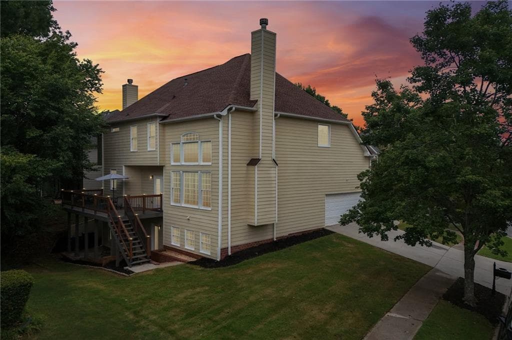 6 bedroom, 5 bathroom, 4,879 sq ft single family residence for sale at 3856 Creekview Ridge Drive, Buford, GA 30518 — photo 6