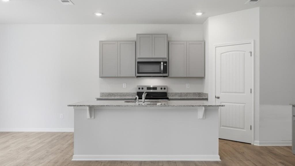3 bedroom, 3 bathroom, 1,749 sq ft single family residence for sale at 8170 Coldstream Drive, Fairburn, GA 30213 — photo 6