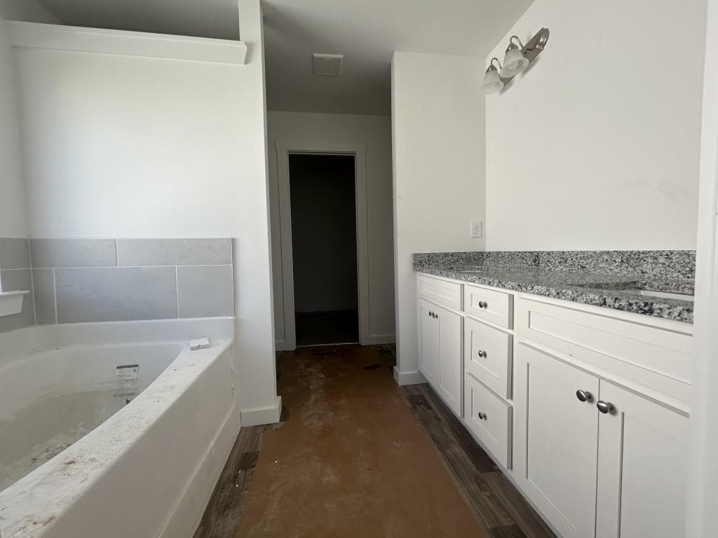 4 bedroom, 3 bathroom, 1,865 sq ft single family residence for sale at 270 Crimson Feather Drive, Jefferson, GA 30549 — photo 7