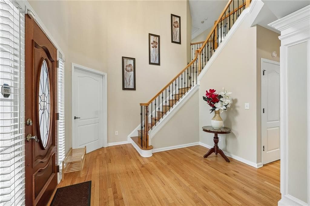 6 bedroom, 5 bathroom, 4,879 sq ft single family residence for sale at 3856 Creekview Ridge Drive, Buford, GA 30518 — photo 10