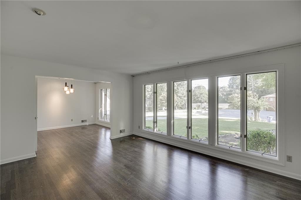 3 bedroom, 2 bathroom, 2,129 sq ft single family residence for sale at 2602 Cosmos Court, Atlanta, GA 30345 — photo 5