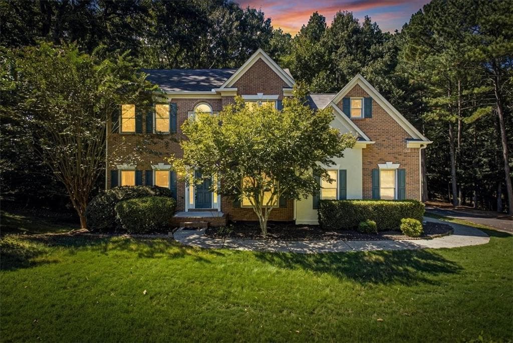 5 bedroom, 3 bathroom, 2,896 sq ft single family residence for sale at 455 Summer Breeze Court, Alpharetta, GA 30005