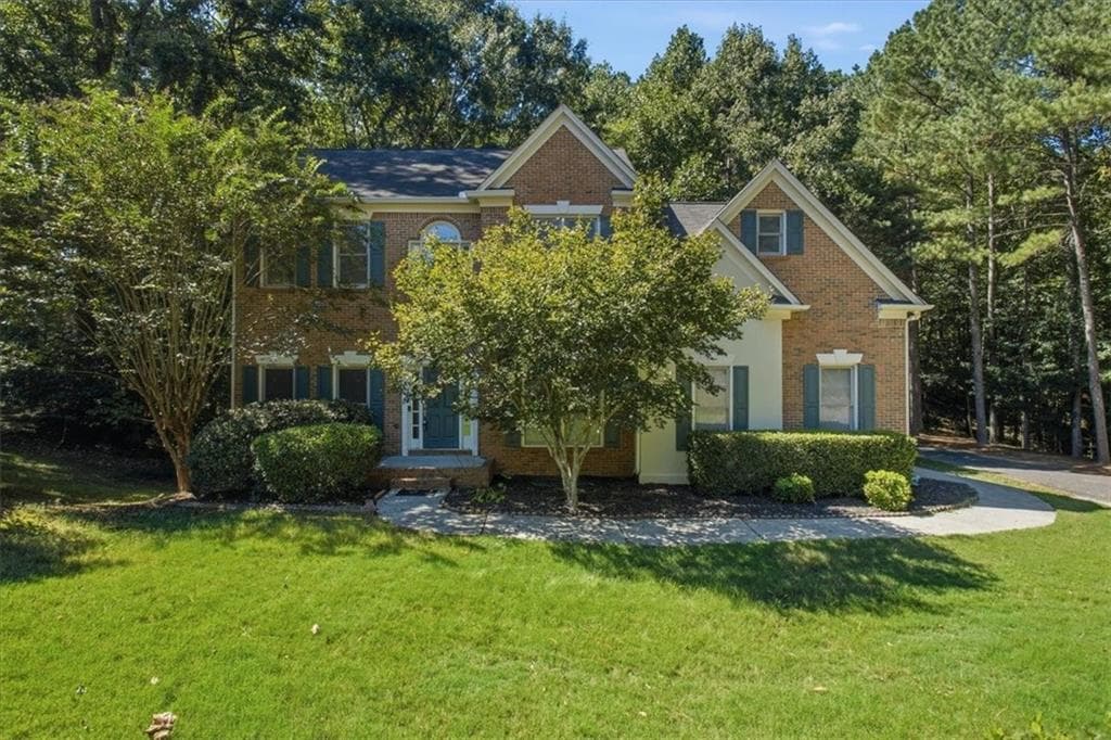 5 bedroom, 3 bathroom, 2,896 sq ft single family residence for sale at 455 Summer Breeze Court, Alpharetta, GA 30005 — photo 2
