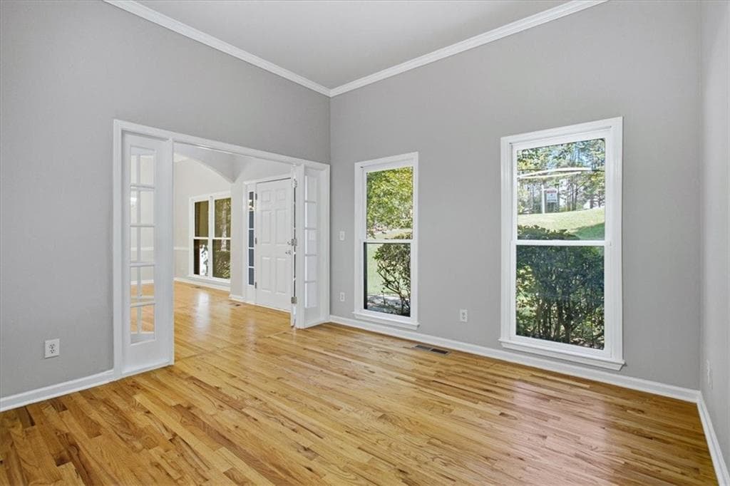 5 bedroom, 3 bathroom, 2,896 sq ft single family residence for sale at 455 Summer Breeze Court, Alpharetta, GA 30005 — photo 7