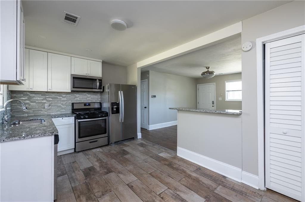 3 bedroom, 1 bathroom, 977 sq ft single family residence for rent at 1891 Goddard Street, Atlanta, GA 30315 for $1,495 a month — photo 8