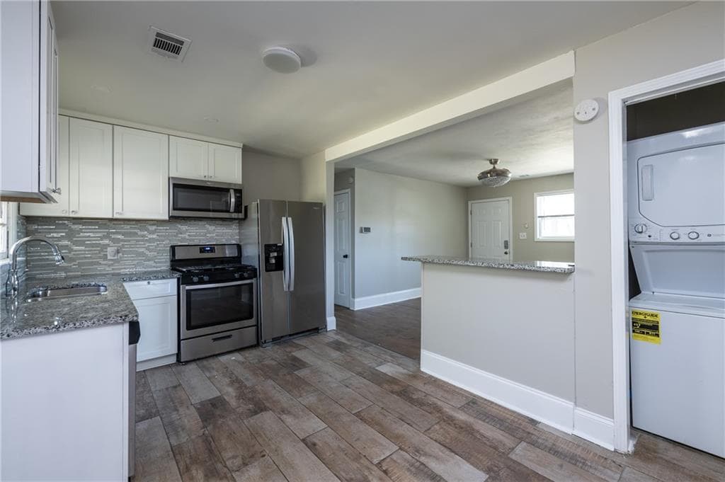 3 bedroom, 1 bathroom, 977 sq ft single family residence for rent at 1891 Goddard Street, Atlanta, GA 30315 for $1,495 a month — photo 9