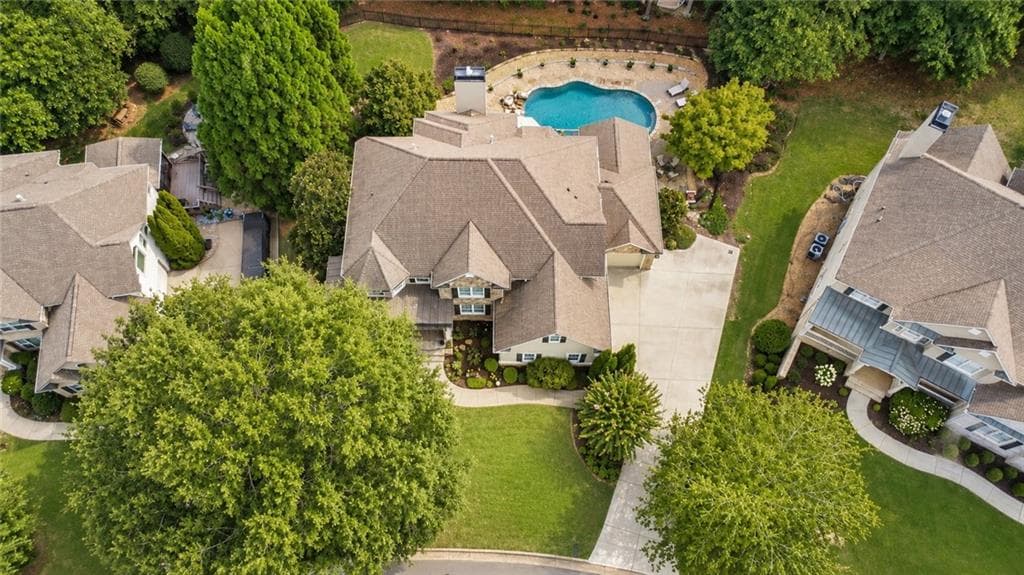 6 bedroom, 5 bathroom, 5,325 sq ft single family residence for sale at 5139 Millwood Drive, Canton, GA 30114 — photo 3