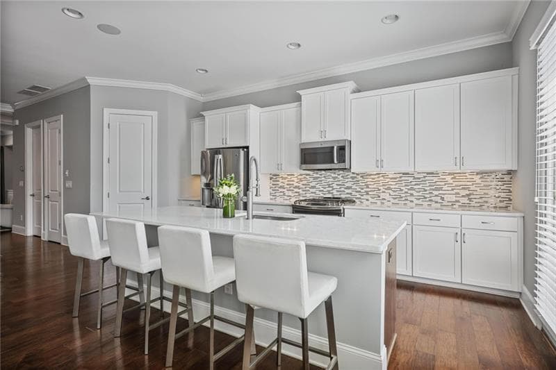 4 bedroom, 4 bathroom, 2,365 sq ft townhouse for sale at 1762 Alec Place, Atlanta, GA 30329 — photo 5