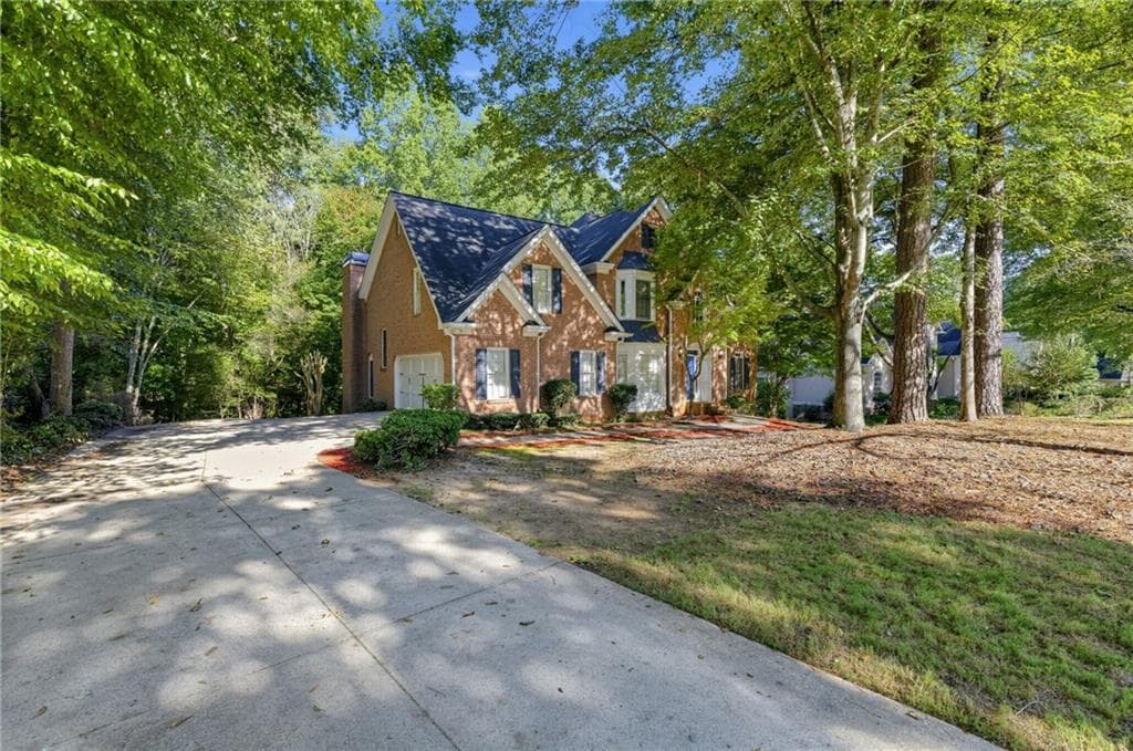 6 bedroom, 5 bathroom, 5,094 sq ft single family residence for sale at 3535 Greenshire Court, Douglasville, GA 30135
