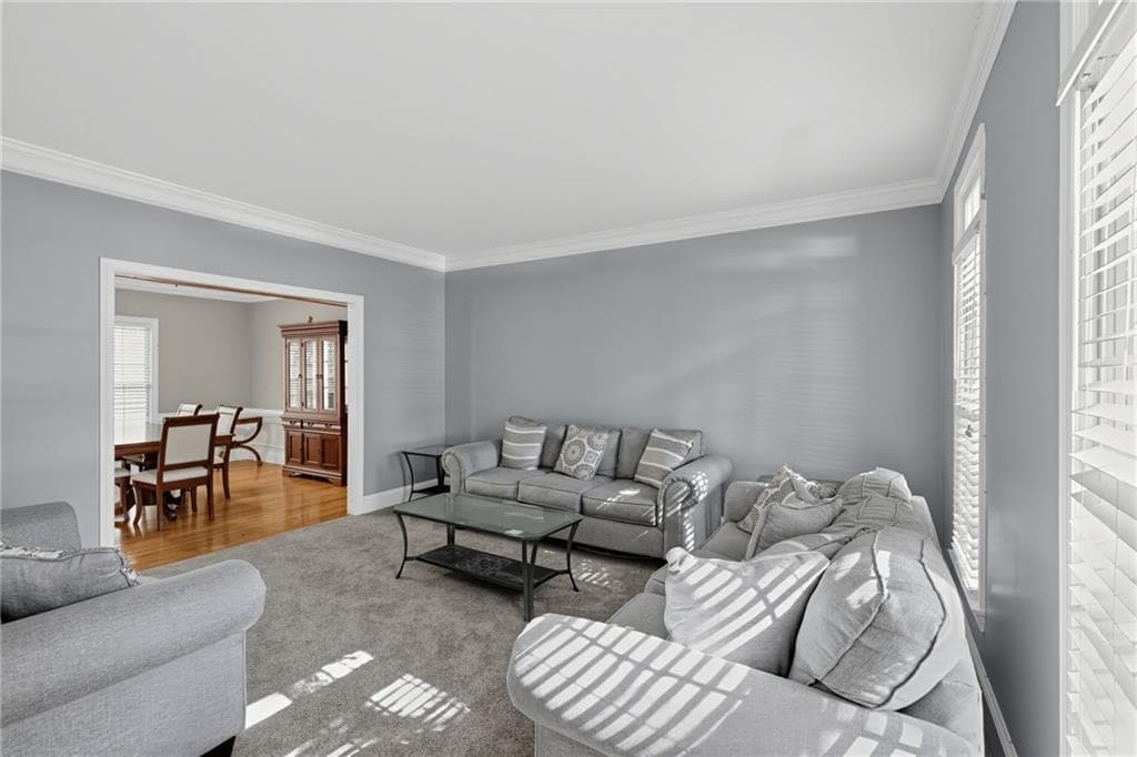 6 bedroom, 5 bathroom, 5,094 sq ft single family residence for sale at 3535 Greenshire Court, Douglasville, GA 30135 — photo 3