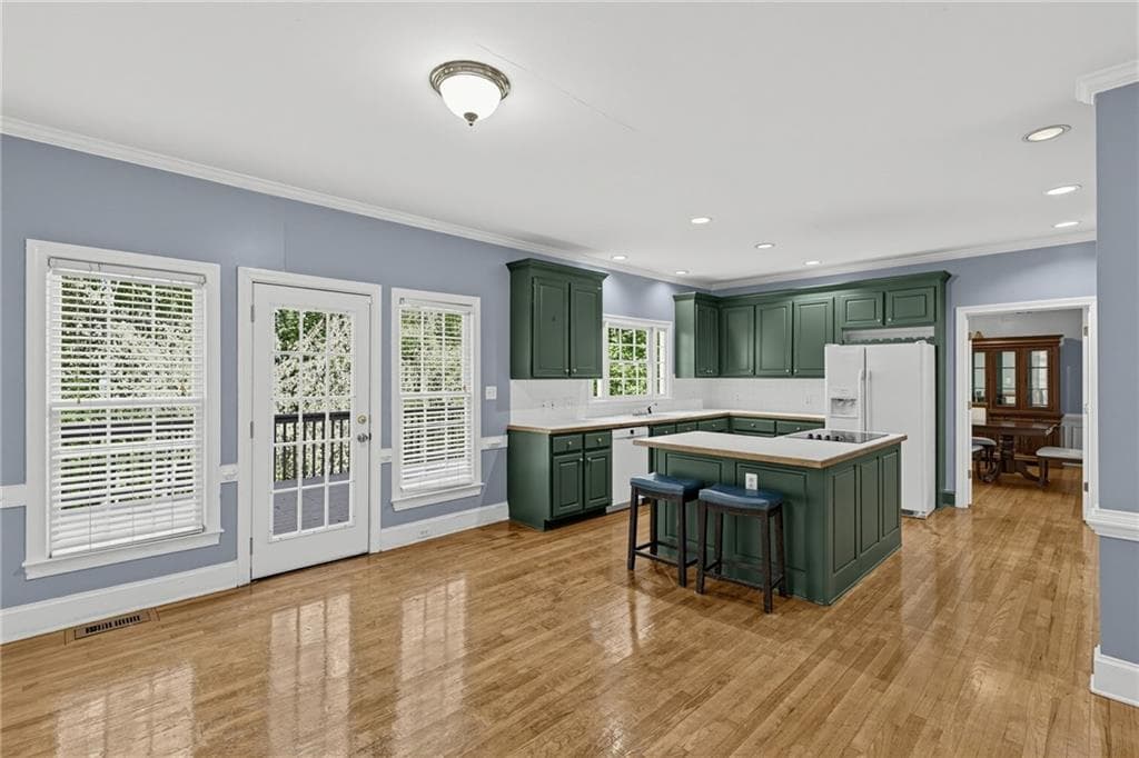 6 bedroom, 5 bathroom, 5,094 sq ft single family residence for sale at 3535 Greenshire Court, Douglasville, GA 30135 — photo 6