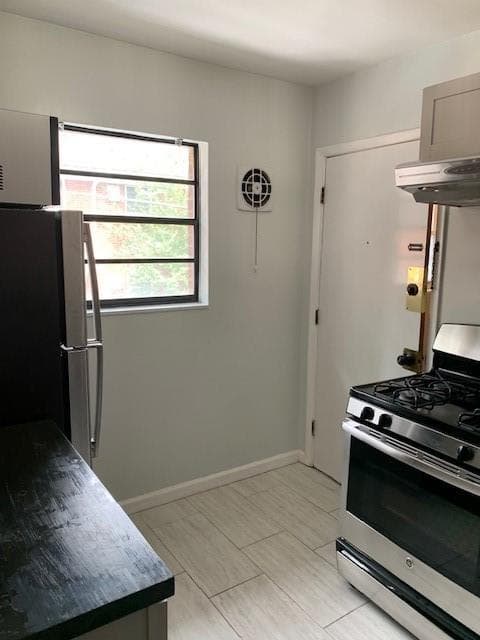 2 bedroom, 2 bathroom, 1,200 sq ft condominium for rent at 3660 Peachtree Road 6F, Atlanta, GA 30319 for $1,625 a month — photo 3