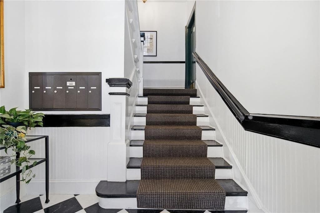 1 bedroom, 1 bathroom, 914 sq ft condominium for sale at 171 6th Street 10, Atlanta, GA 30308 — photo 7