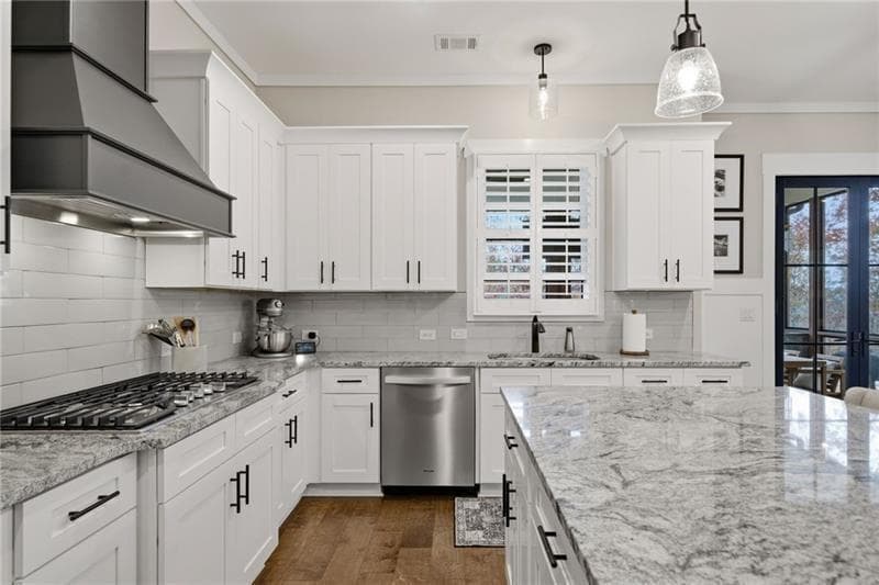 4 bedroom, 4 bathroom, 2,916 sq ft single family residence for sale at 115 Brighton Road, Ball Ground, GA 30107 — photo 10