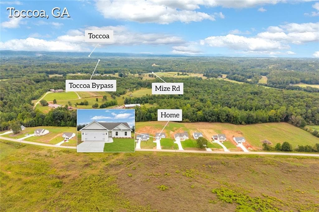3 bedroom, 2 bathroom, 1,516 sq ft single family residence for sale at 653 Racetrack Road, Toccoa, GA 30577 — photo 5