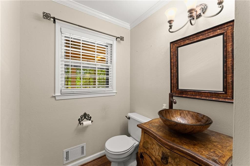 4 bedroom, 3 bathroom, 2,602 sq ft single family residence for sale at 2023 Greyfield Drive, Kennesaw, GA 30152 — photo 9