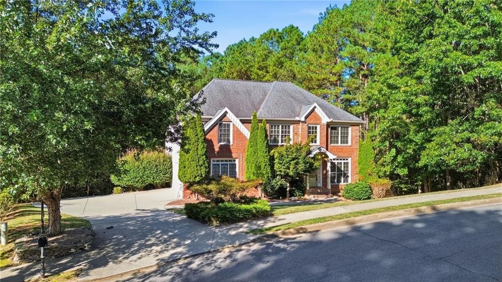 4 bedroom, 4 bathroom, 2,978 sq ft single family residence for sale at 2069 Harmony Drive, Canton, GA 30115 — photo 2