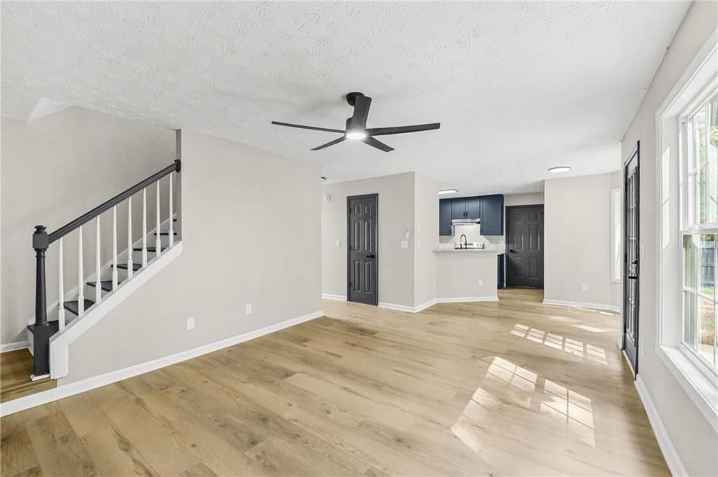 4 bedroom, 3 bathroom, 2,362 sq ft single family residence under contract at 5607 Mayfair Crossing Drive, Lithonia, GA 30038 — photo 6