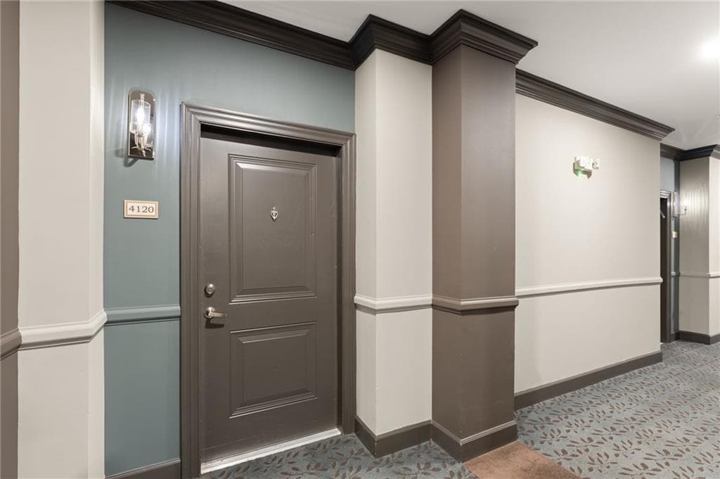 2 bedroom, 2 bathroom, 1,002 sq ft condominium for sale at 901 Abernathy Road 4120, Atlanta, GA 30328 — photo 3