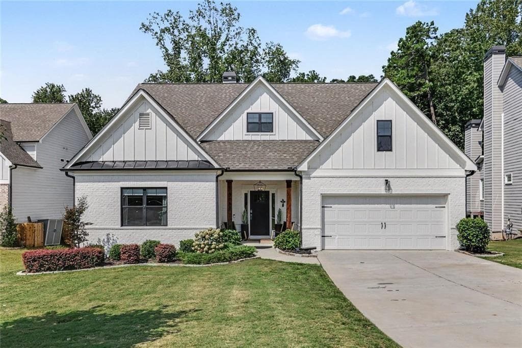 4 bedroom, 3 bathroom, 5,168 sq ft single family residence for sale at 2058 Sydney Cove, Buford, GA 30518 — photo 2