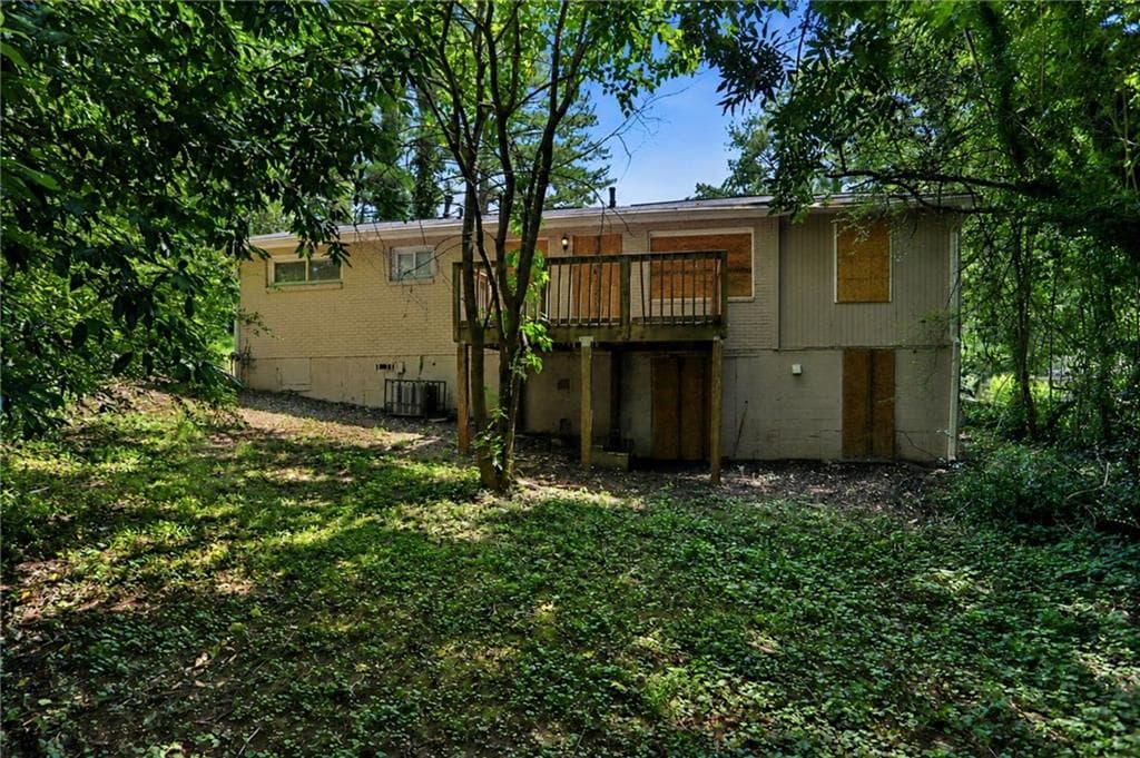3 bedroom, 1 bathroom, 1,158 sq ft single family residence for sale at 3490 Pinehill Drive, Decatur, GA 30032