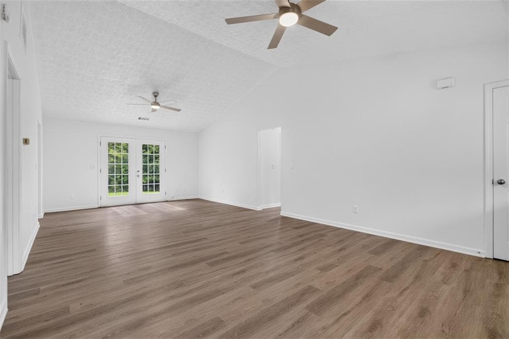 4 bedroom, 2 bathroom, 1,528 sq ft single family residence for sale at 20 Hunters Keep, Covington, GA 30014 — photo 10