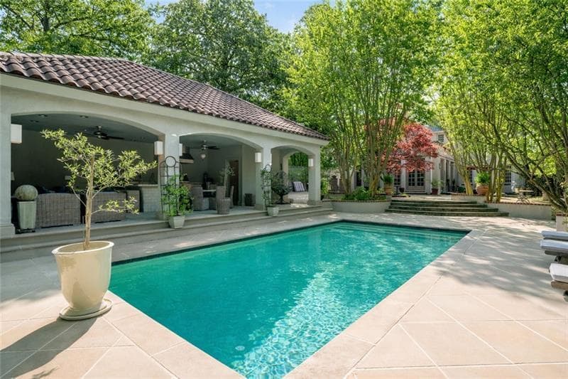 3 bedroom, 4 bathroom, 3,481 sq ft single family residence for sale at 43 28th Street, Atlanta, GA 30309 — photo 2