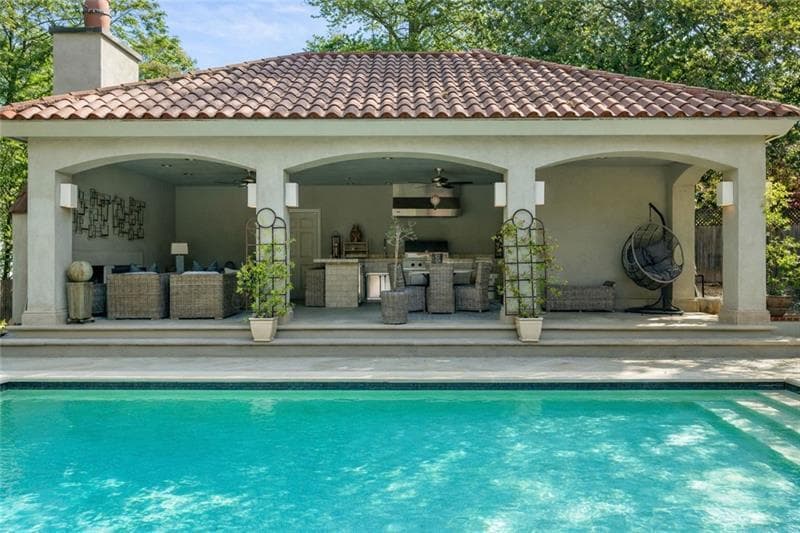 3 bedroom, 4 bathroom, 3,481 sq ft single family residence for sale at 43 28th Street, Atlanta, GA 30309 — photo 3