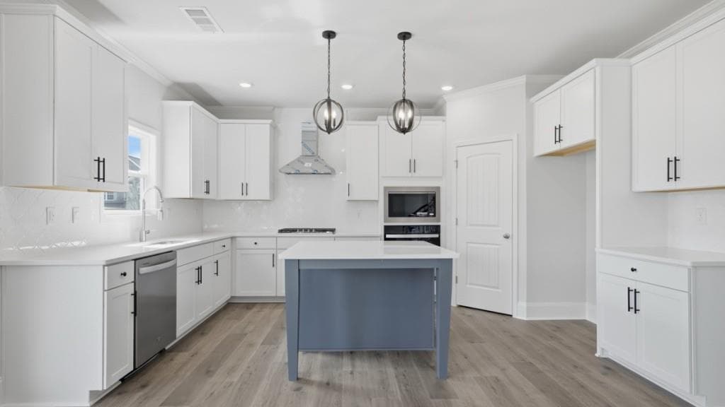 5 bedroom, 4 bathroom, 3,363 sq ft single family residence for sale at 7169 Bocholt Drive, South Fulton, GA 30349 — photo 7