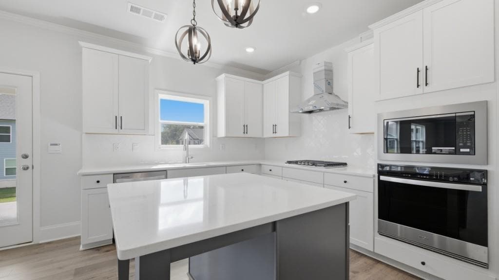 5 bedroom, 4 bathroom, 3,363 sq ft single family residence for sale at 7169 Bocholt Drive, South Fulton, GA 30349 — photo 8