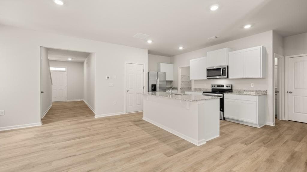 5 bedroom, 3 bathroom, 2,361 sq ft single family residence for sale at 235 Rolling Meadow Trace, Jasper, GA 30143 — photo 6
