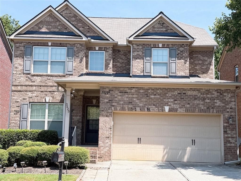 5 bedroom, 3 bathroom, 2,728 sq ft home for sale at 3525 Flycatcher way, Duluth, GA
