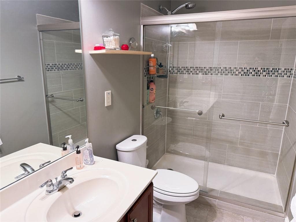 5 bedroom, 3 bathroom, 2,728 sq ft single family residence for sale at 3525 Flycatcher way, Duluth, GA 30097 — photo 6