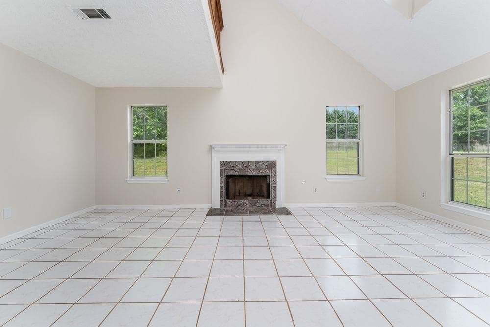 4 bedroom, 3 bathroom, 1,892 sq ft single family residence under contract at 7790 Wethersfield, Jonesboro, GA 30236 — photo 8