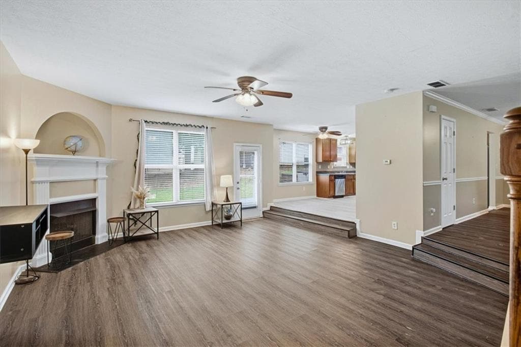 4 bedroom, 3 bathroom, 2,872 sq ft single family residence for sale at 4779 Chafin Point Court, Snellville, GA 30039 — photo 6
