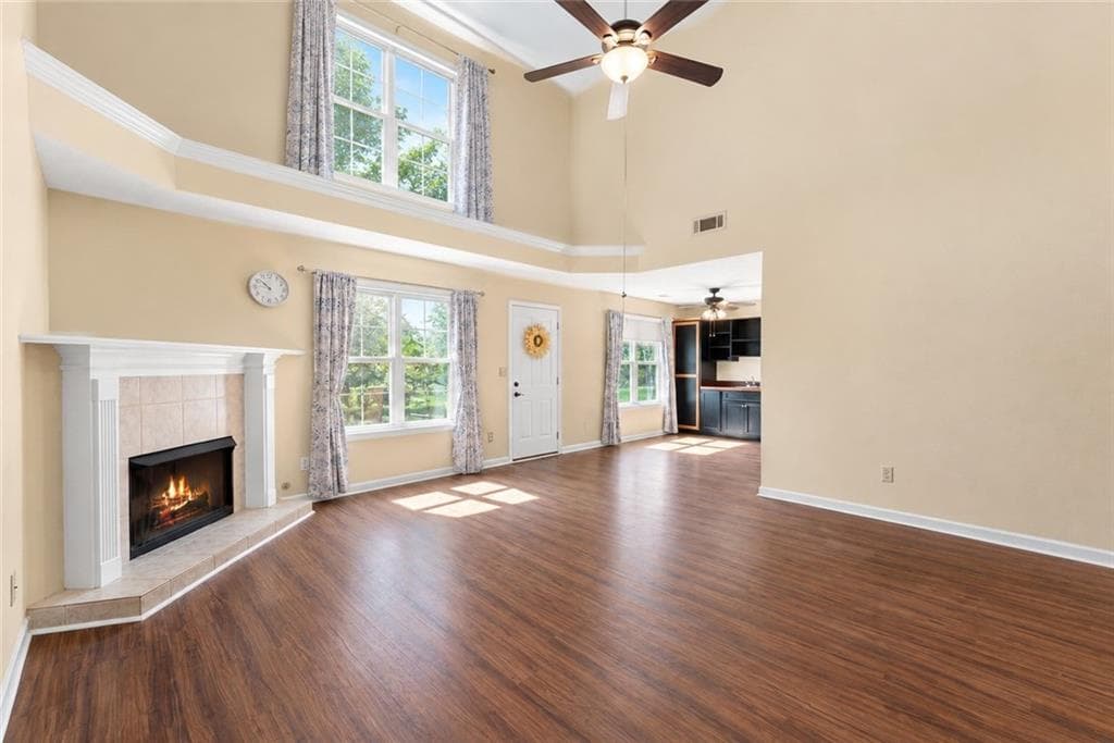 3 bedroom, 3 bathroom, 2,220 sq ft single family residence for sale at 226 Oceanliner Drive, Winder, GA 30680 — photo 4