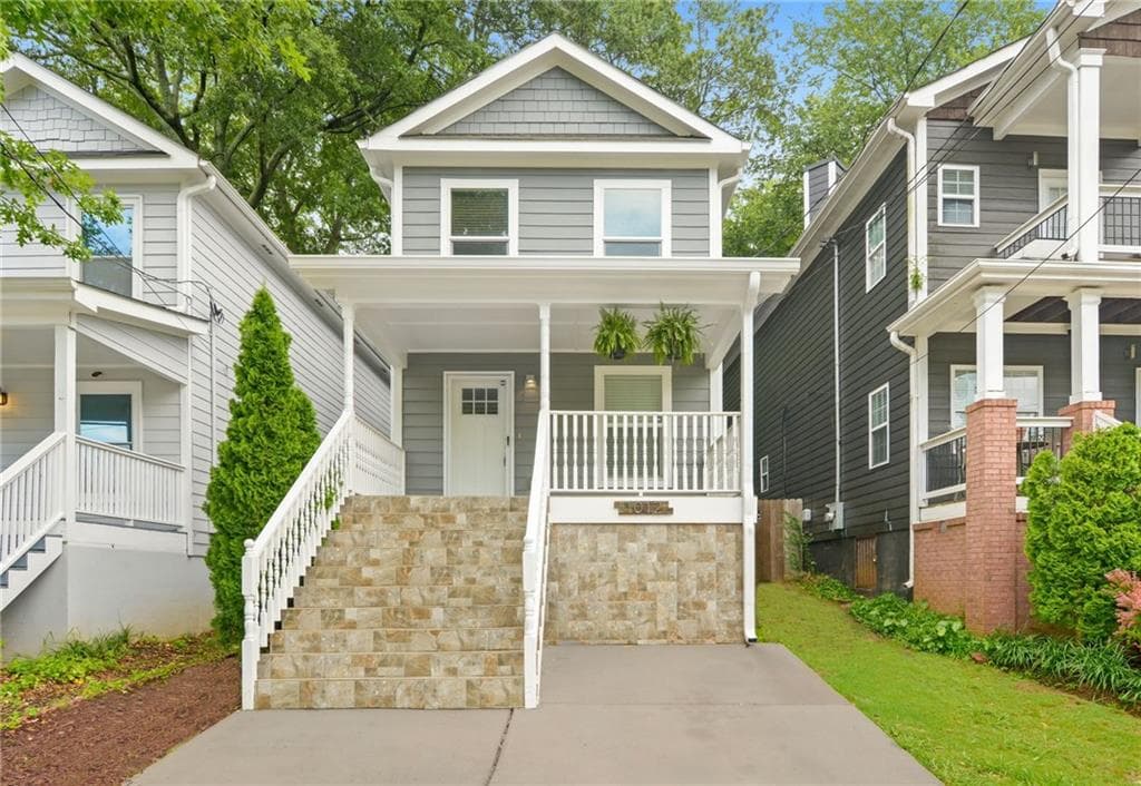 3 bedroom, 3 bathroom, 1,560 sq ft home for sale at 1012 Mcdaniel Street, Atlanta, GA