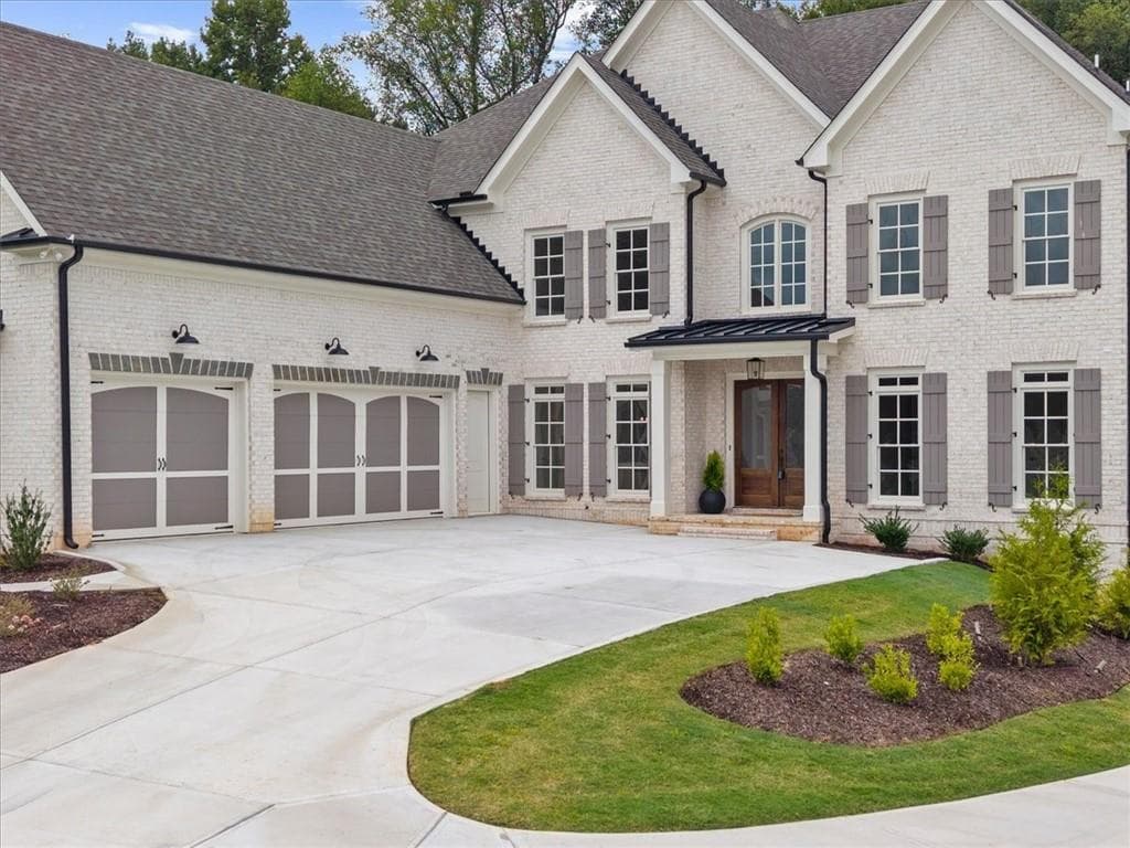 7 bedroom, 9 bathroom, 7,368 sq ft single family residence for sale at 386 Haley Farm Road, Canton, GA 30115 — photo 2