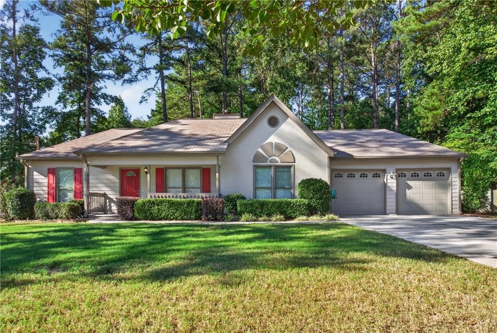 3 bedroom, 2 bathroom, 1,400 sq ft single family residence for sale at 15 Christian Woods Court, Conyers, GA 30013