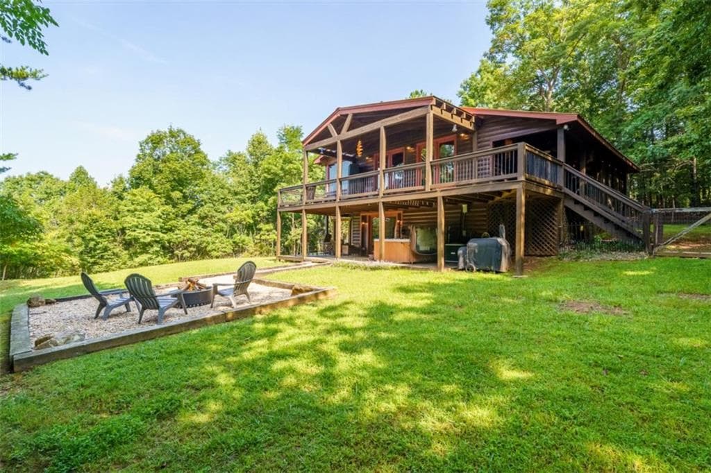 4 bedroom, 2 bathroom, 1,824 sq ft single family residence for sale at 24 Oak Ledge Road, Morganton, GA 30560 — photo 5