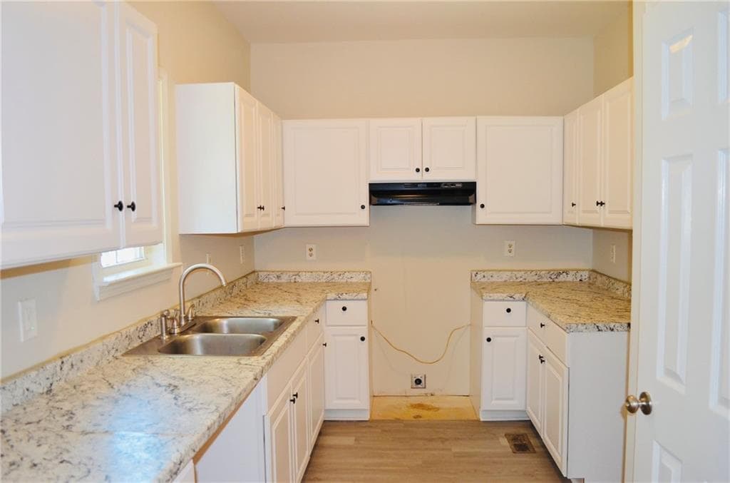 4 bedroom, 3 bathroom, 1,440 sq ft single family residence for rent at 259 Rosser Street, Atlanta, GA 30314 for $1,995 a month — photo 3