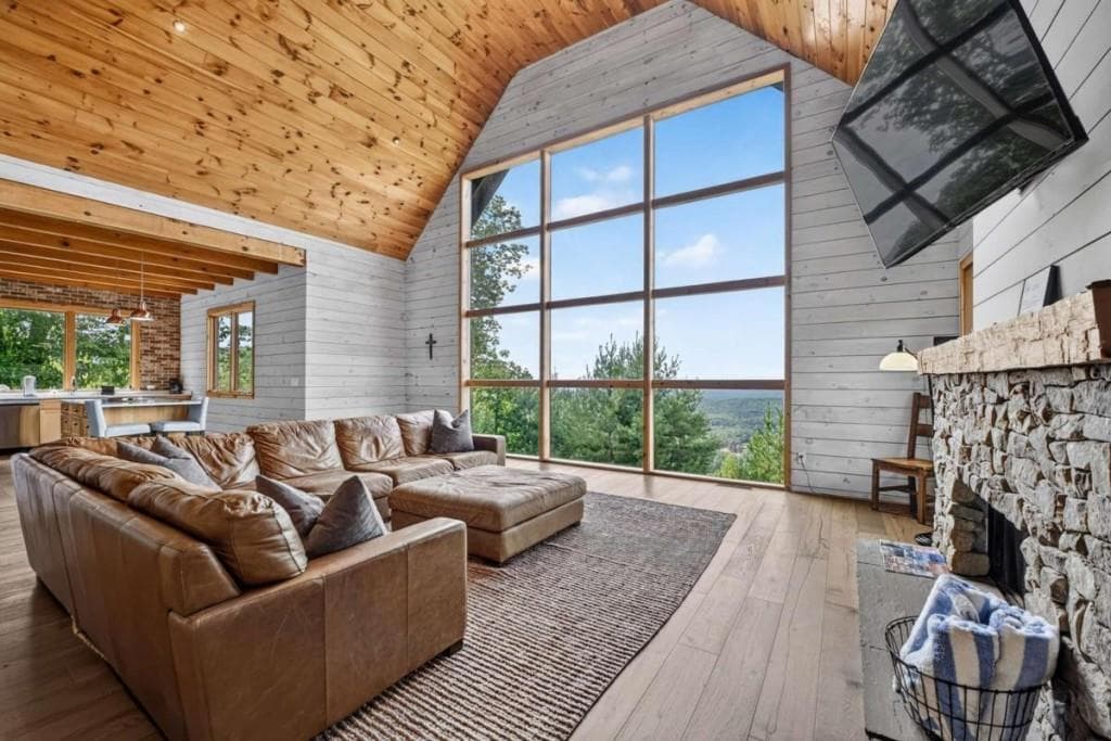 5 bedroom, 3 bathroom, 3,900 sq ft single family residence for sale at 120 Ada Ridge Road, Mineral Bluff, GA 30559 — photo 5